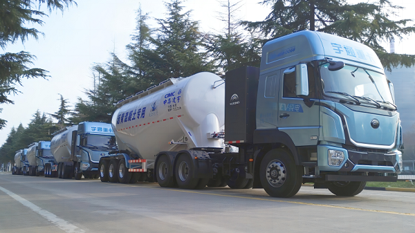 【發(fā)車新聞】邀雪稱慶，順問冬安！無懼嚴寒的“小白罐”暖心交付！