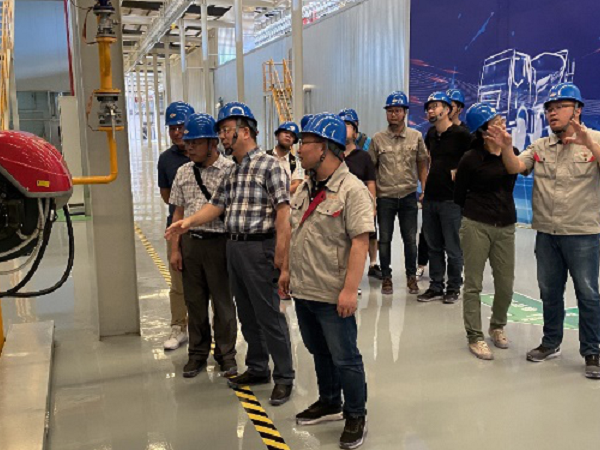 重量級(jí)嘉賓到訪，凌宇新產(chǎn)線再獲點(diǎn)贊