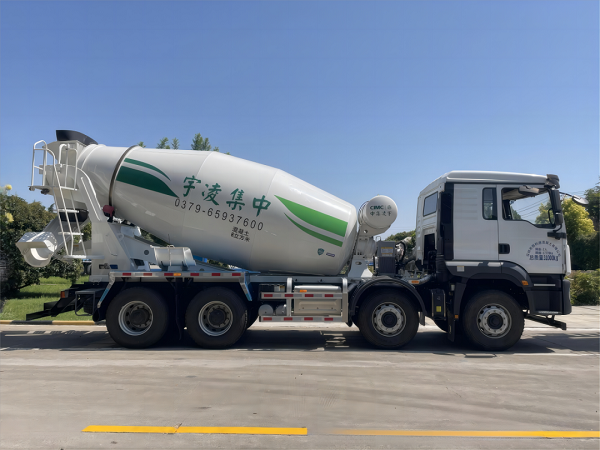 【發(fā)車新聞】陜汽&凌宇攪拌車跨越萬(wàn)里，南下交付