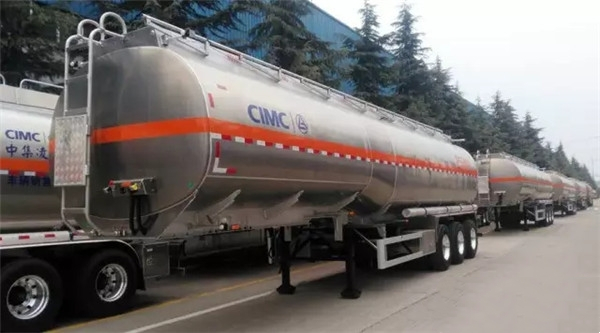 對戰(zhàn)薩德，民族品牌“凌宇”七倉液罐車轉(zhuǎn)戰(zhàn)東南亞！